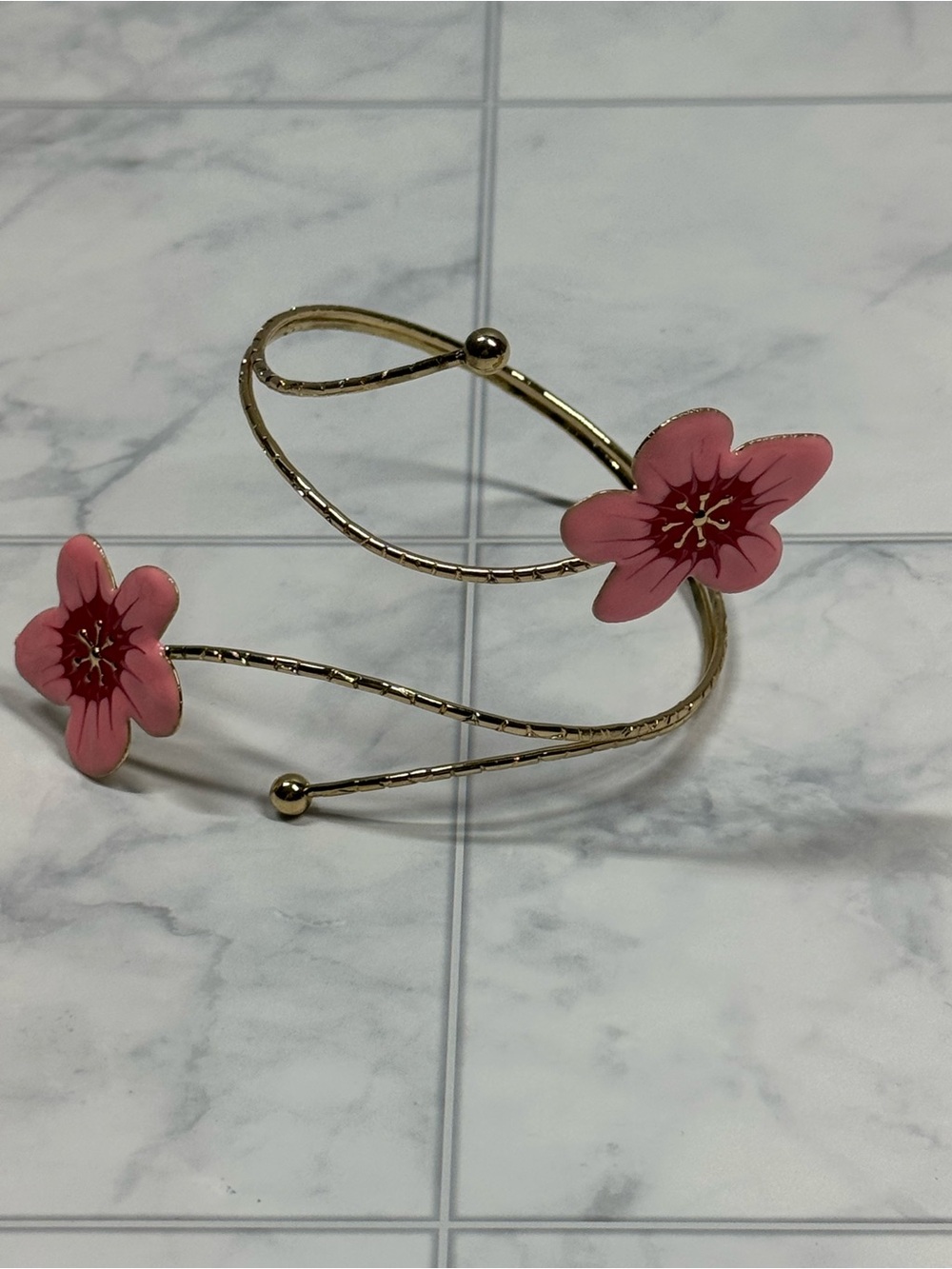 Bohemian Gold Tone Red and Pink Enamel Floral Upper Arm Cuff Bracelet New